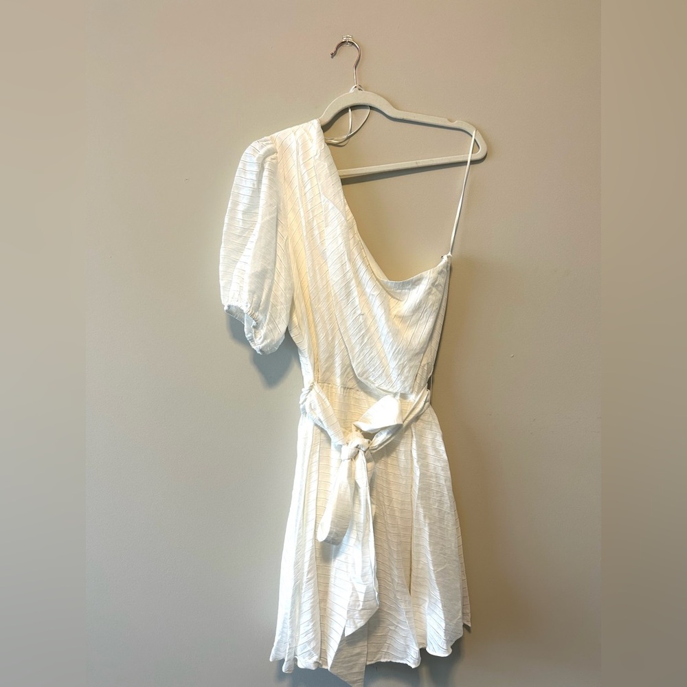 Nine West One Shoulder White Dress